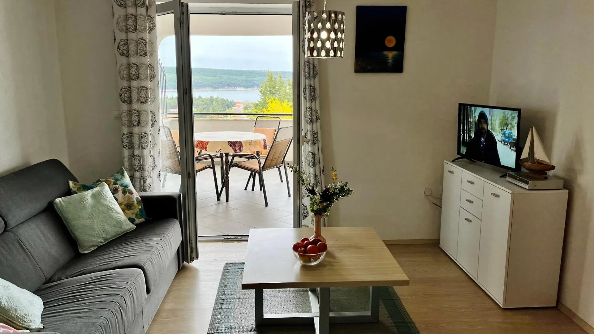 Apartments Stela Gornji Karin