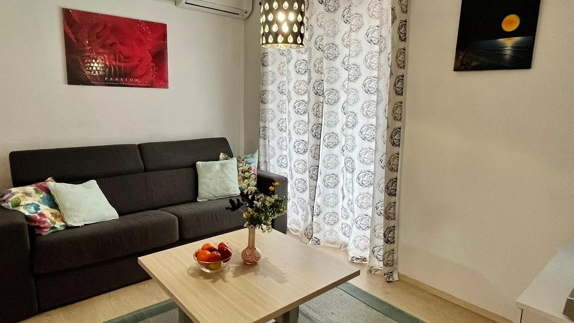Apartments Stela Gornji Karin 0*,  Horvátország