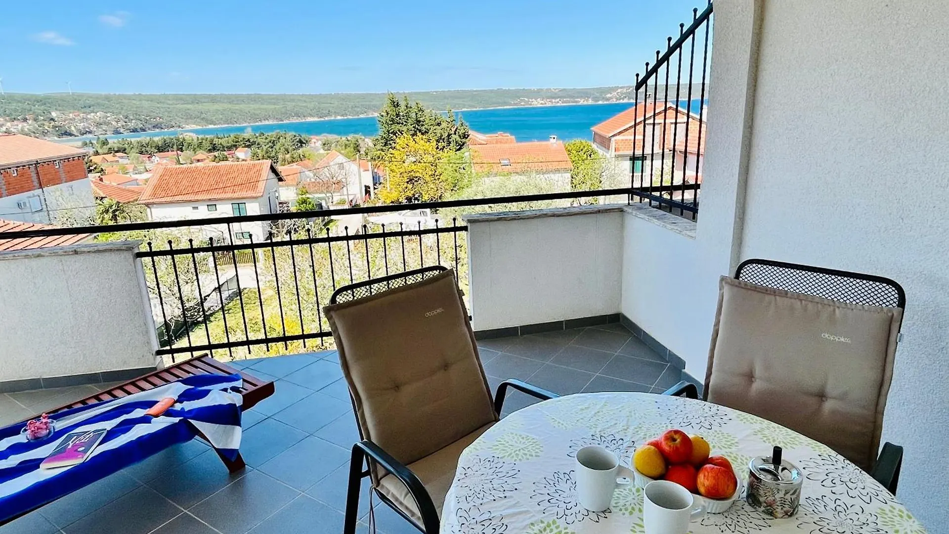 Apartments Stela Gornji Karin