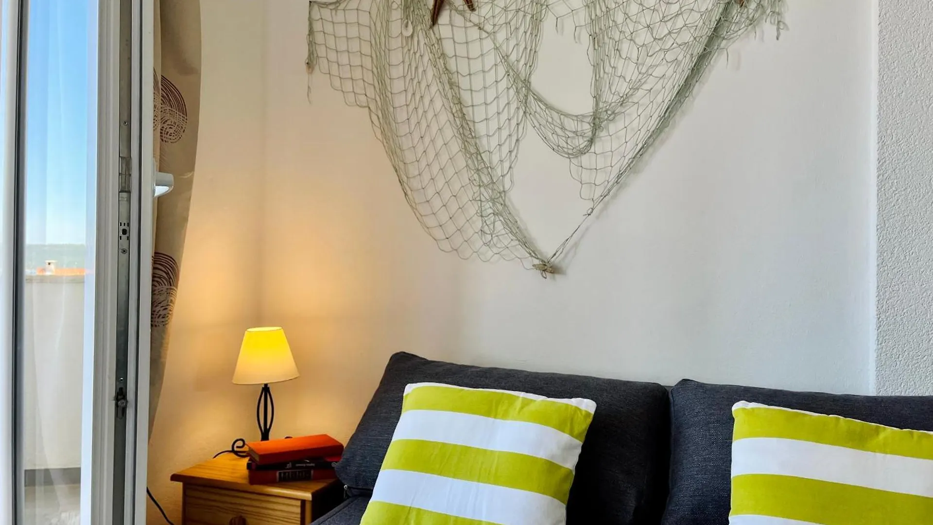 Apartments Stela غورني كارين