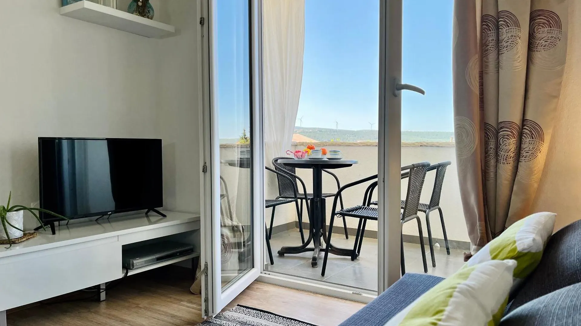 Apartments Stela Gornji Karin Croatie