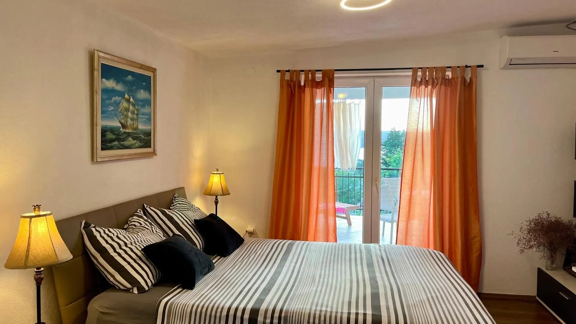 Apartments Stela Gornji Karin