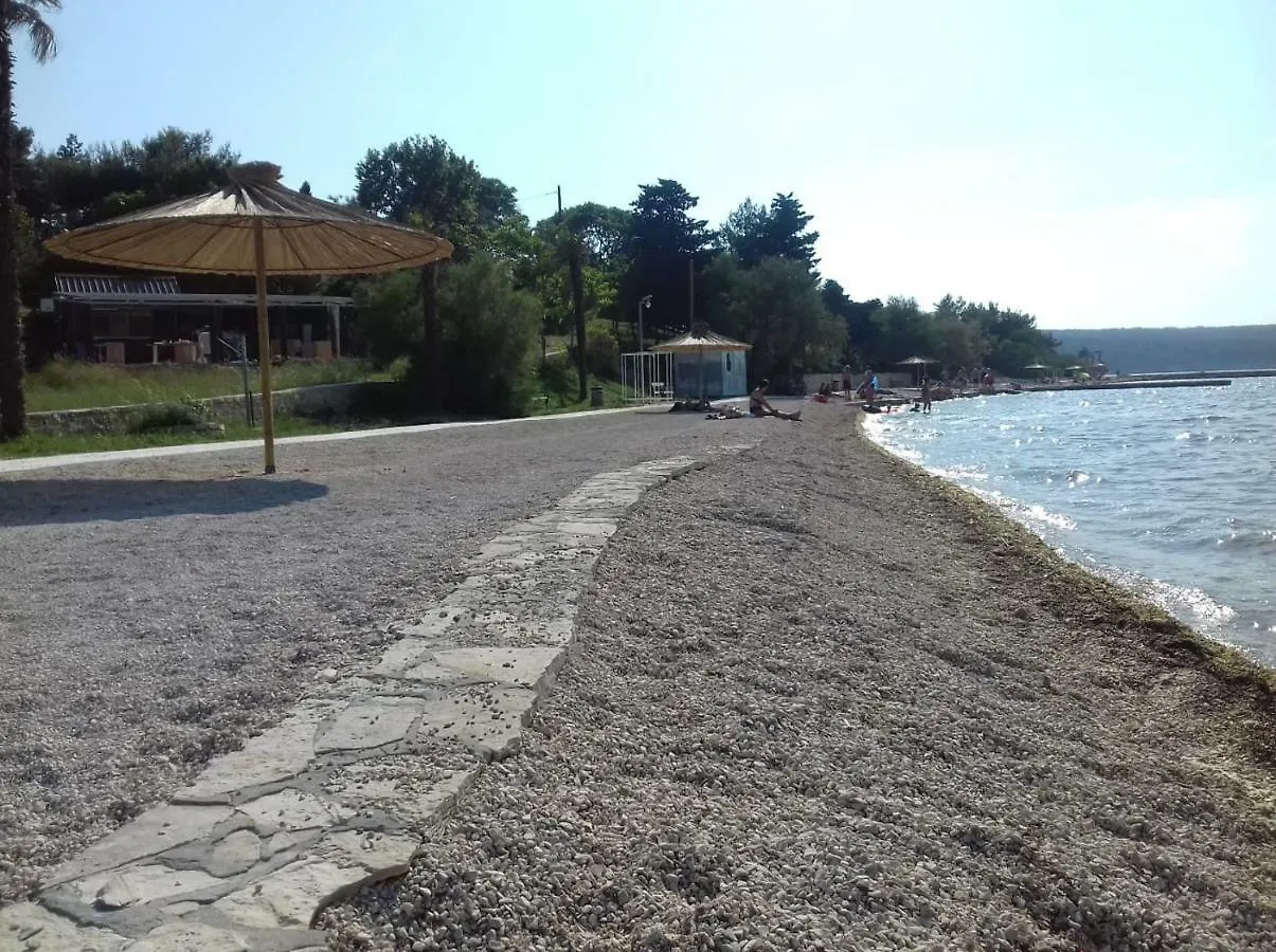 Apartments Stela Gornji Karin